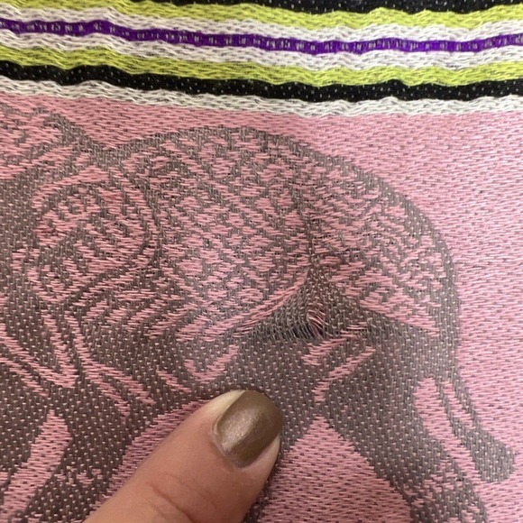 Pashmina Shawl Wrap Scarf Womens Purple Pink Gray w/ Elephant Print fringed ends - Picture 4 of 11